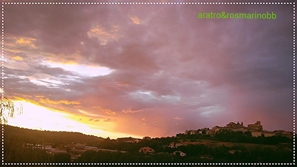 Bed And Breakfast Aratro & Rosmarino Civitanova Marche Zimmer foto