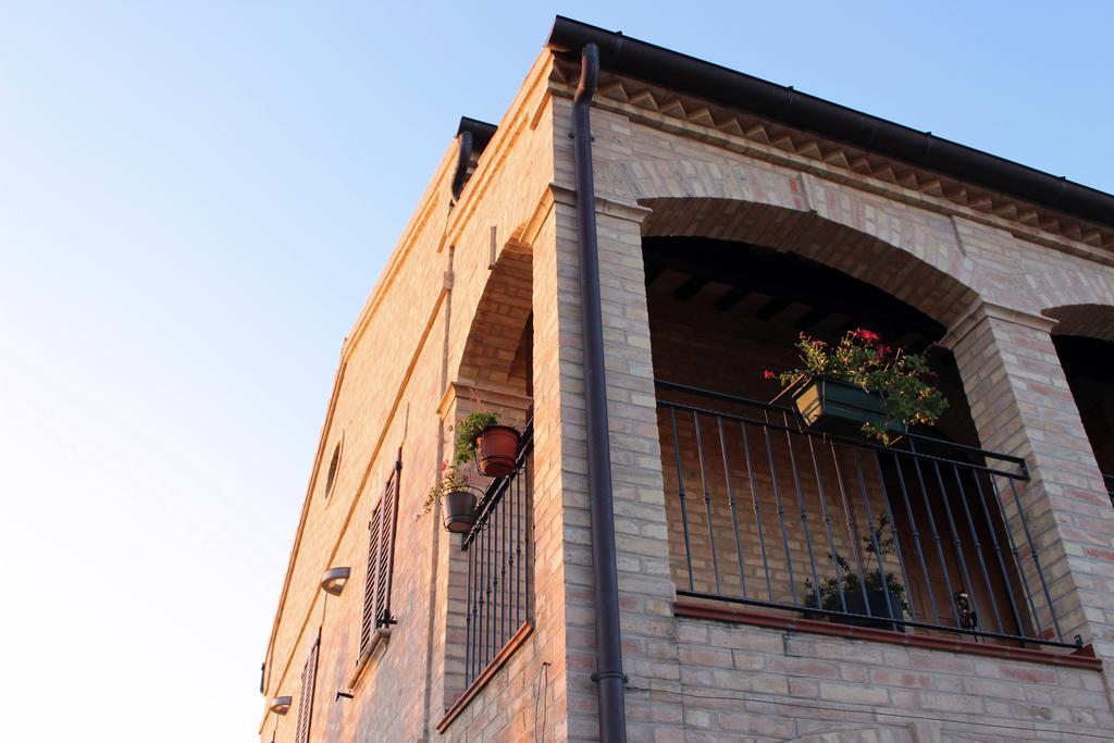 Bed And Breakfast Aratro & Rosmarino Civitanova Marche Exterior foto